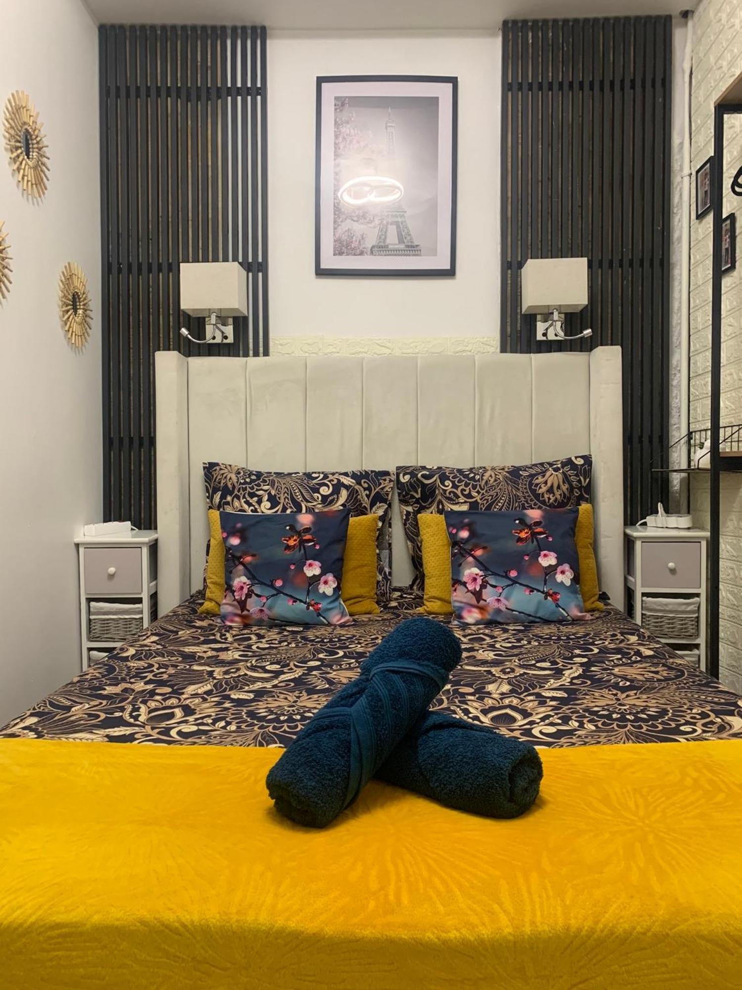 Paris Beautiful Cozy Studio ภายนอก รูปภาพ